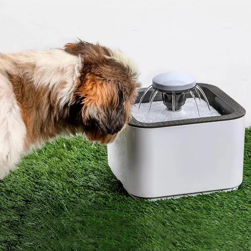 Fuente de agua para mascota Pet 2,5L