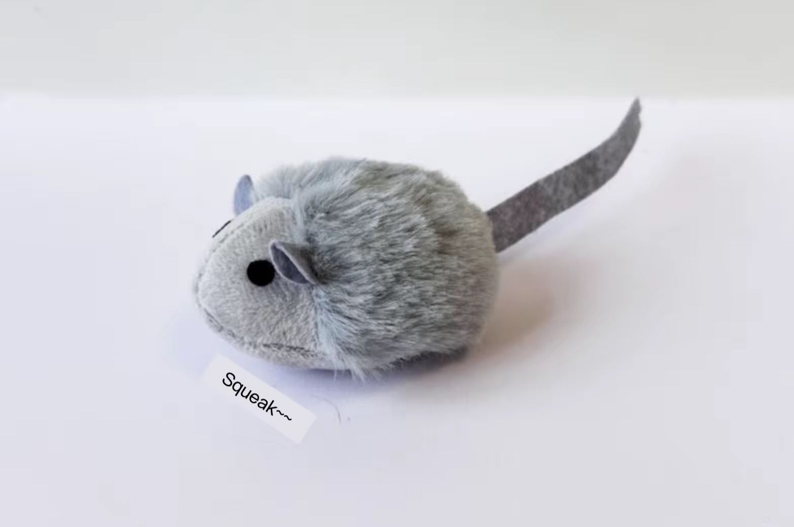 Ratón con sonido para gato